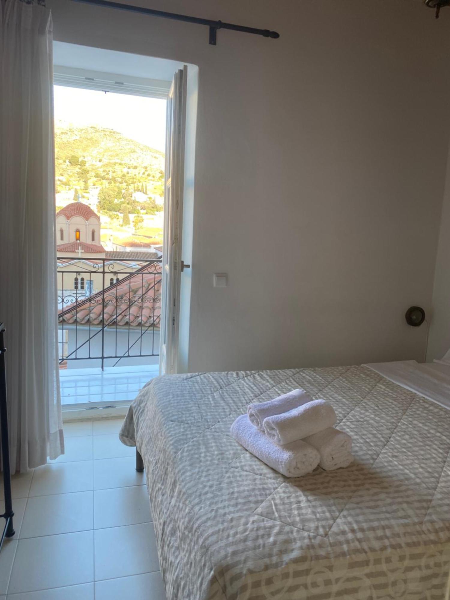 Pension Efie Hidra Exterior foto