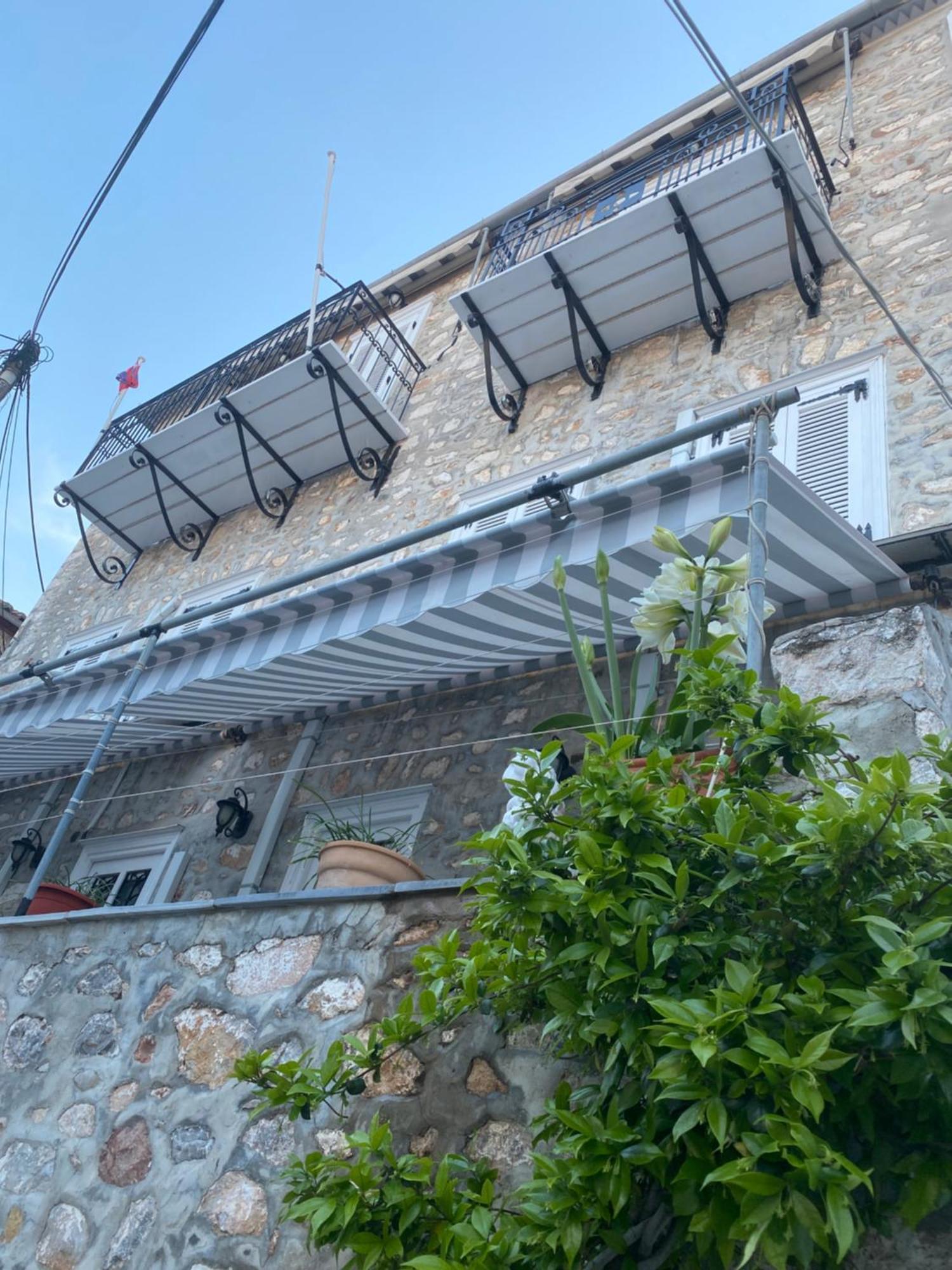 Pension Efie Hidra Exterior foto
